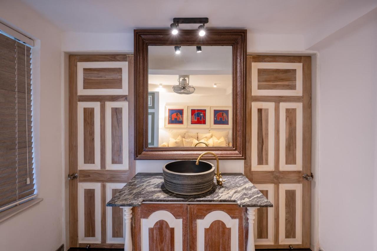 קולומבו 55Tg Boutique Suites מראה חיצוני תמונה